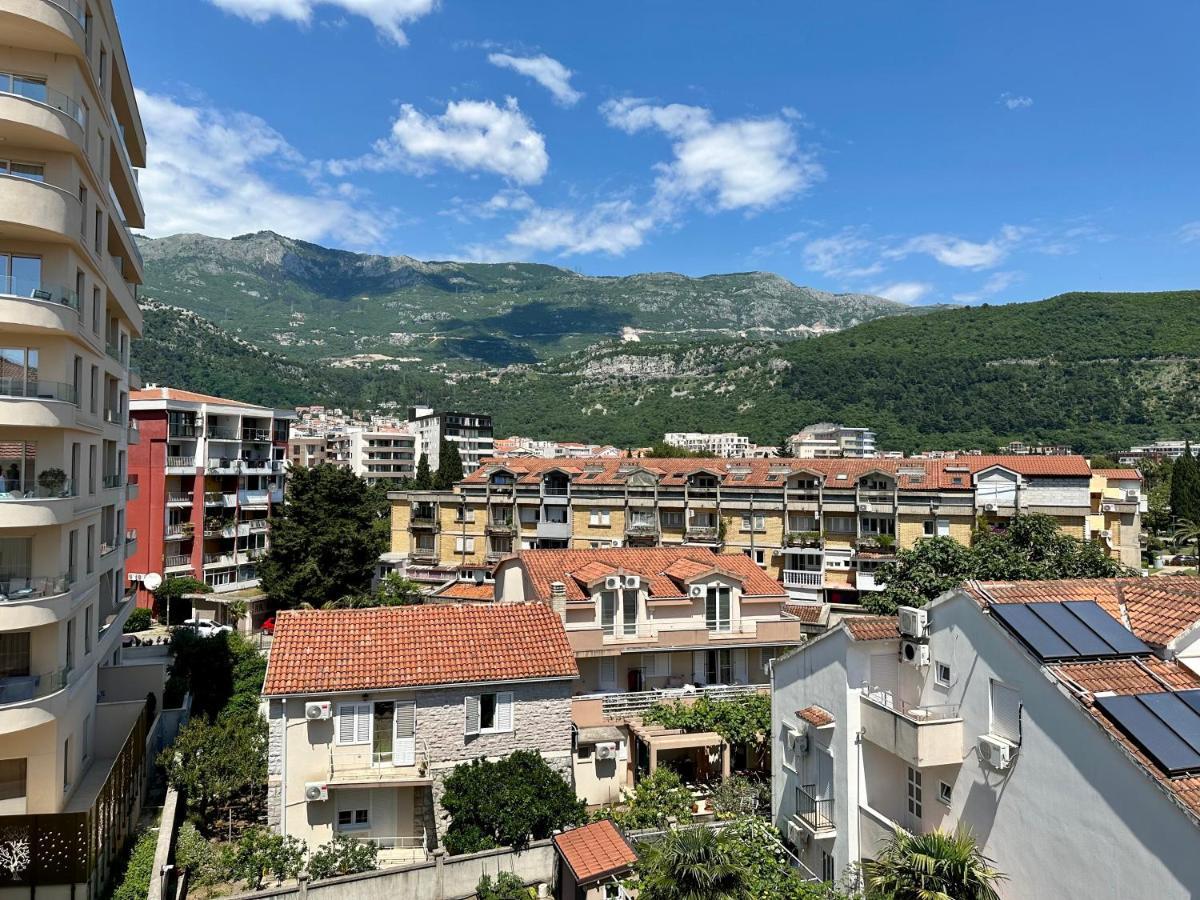 Budva Centar Bagian luar foto